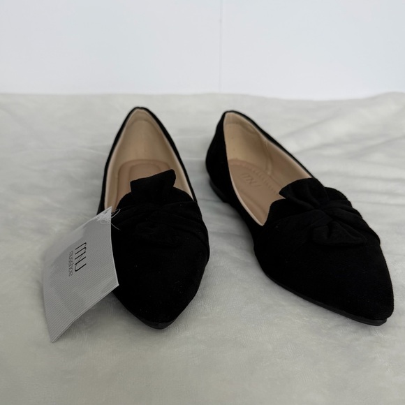 Musshoe Shoes - Women's Black Pointed Knot Flats - Minimal Chic